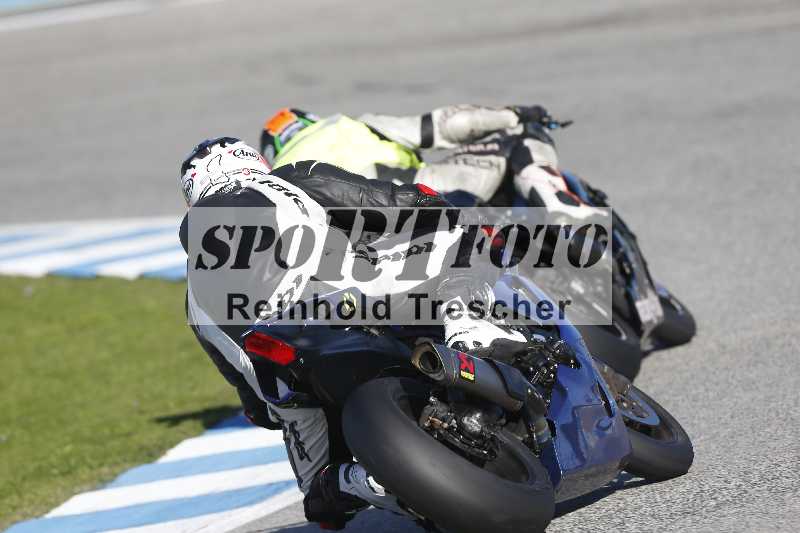 /Archiv-2025/02 28.-31.01.2025 Moto Center Thun Jerez/rot-red/backside